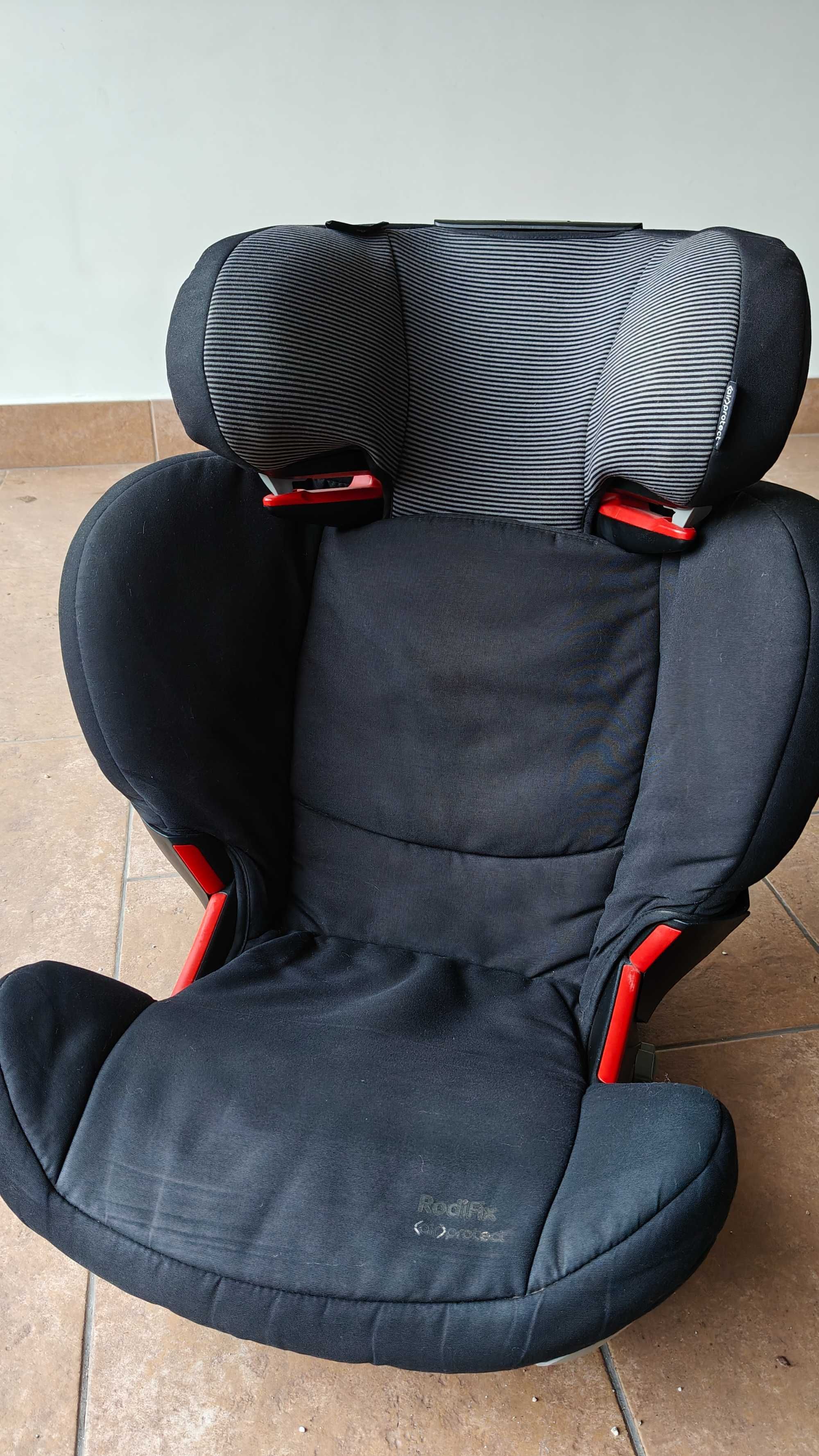Cadeira auto RodiFix Bebe confort Grupo 2/3