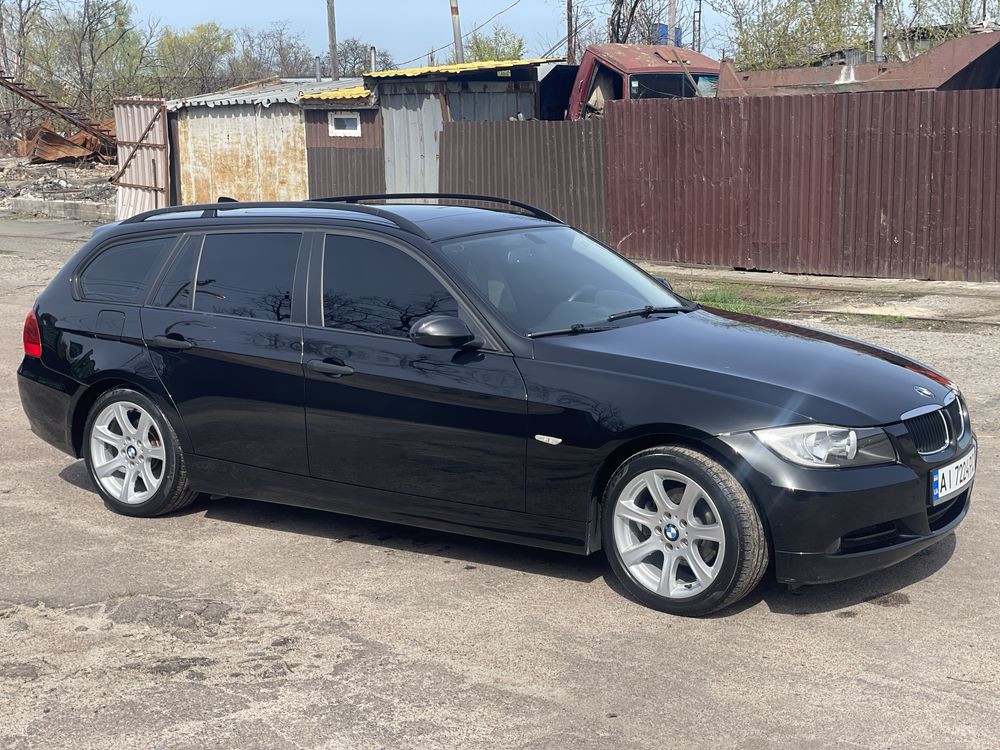 BMW E91 320 2005