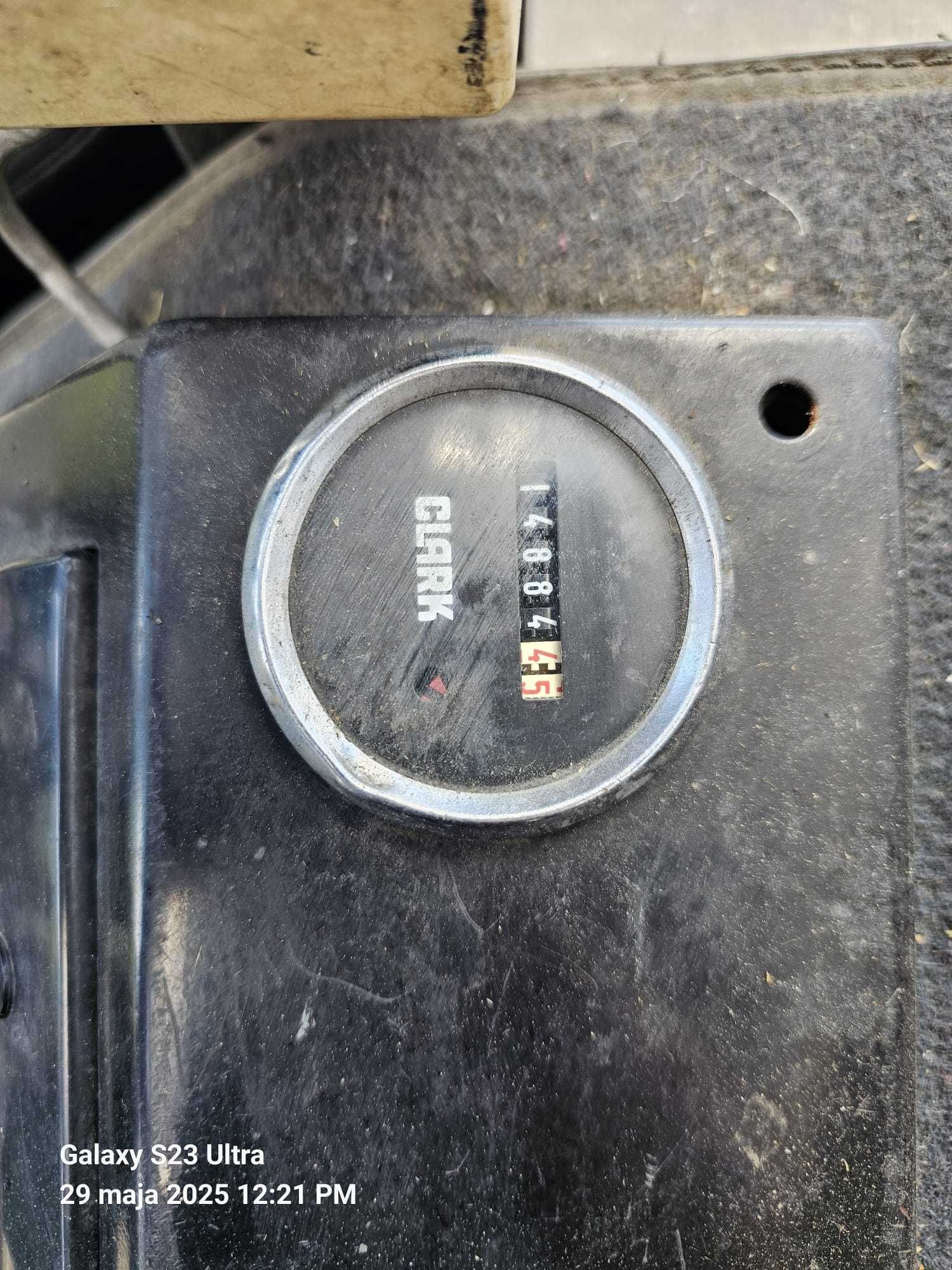 Wózek widłowy CLARK LPG 3 t