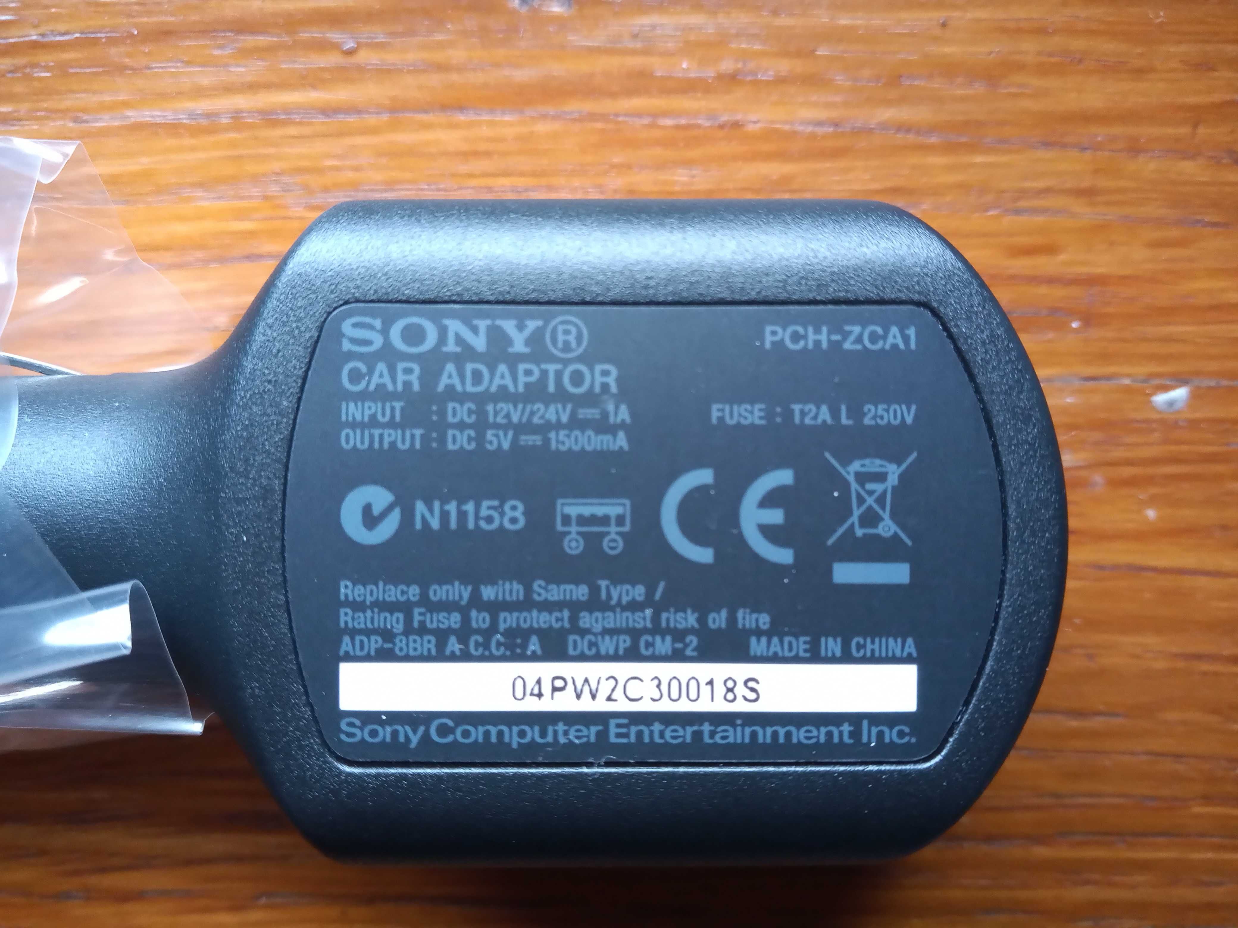 Ładowarka samochodowa USB Sony PS Vita nowa !