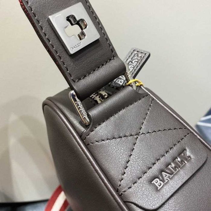 Кожаная сумка Bally. Через плечо. Оригинал. Новая