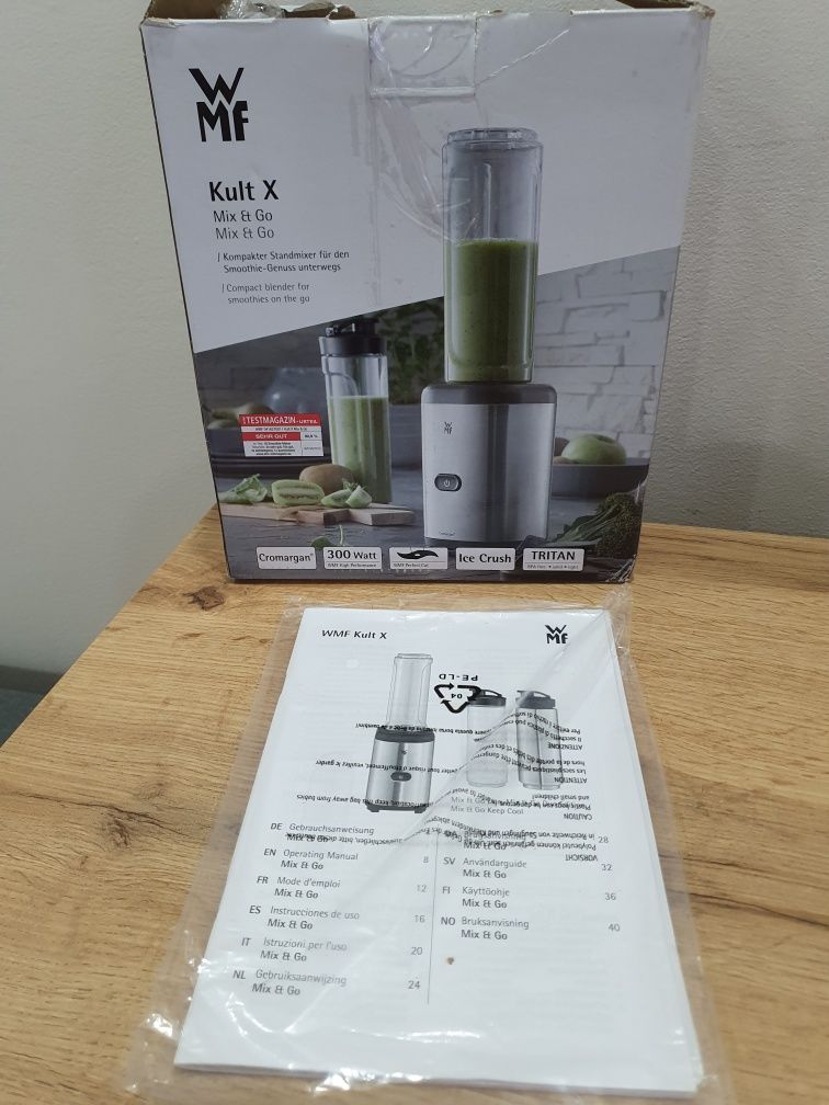 Blender kielichowy WMF Kult X Mix&Go 300W