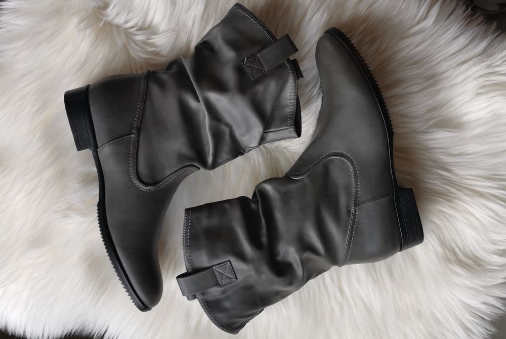 Botki dłuższe ocieplane nr 40