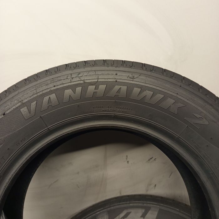 215/65R16c Firestone VanHawk 2