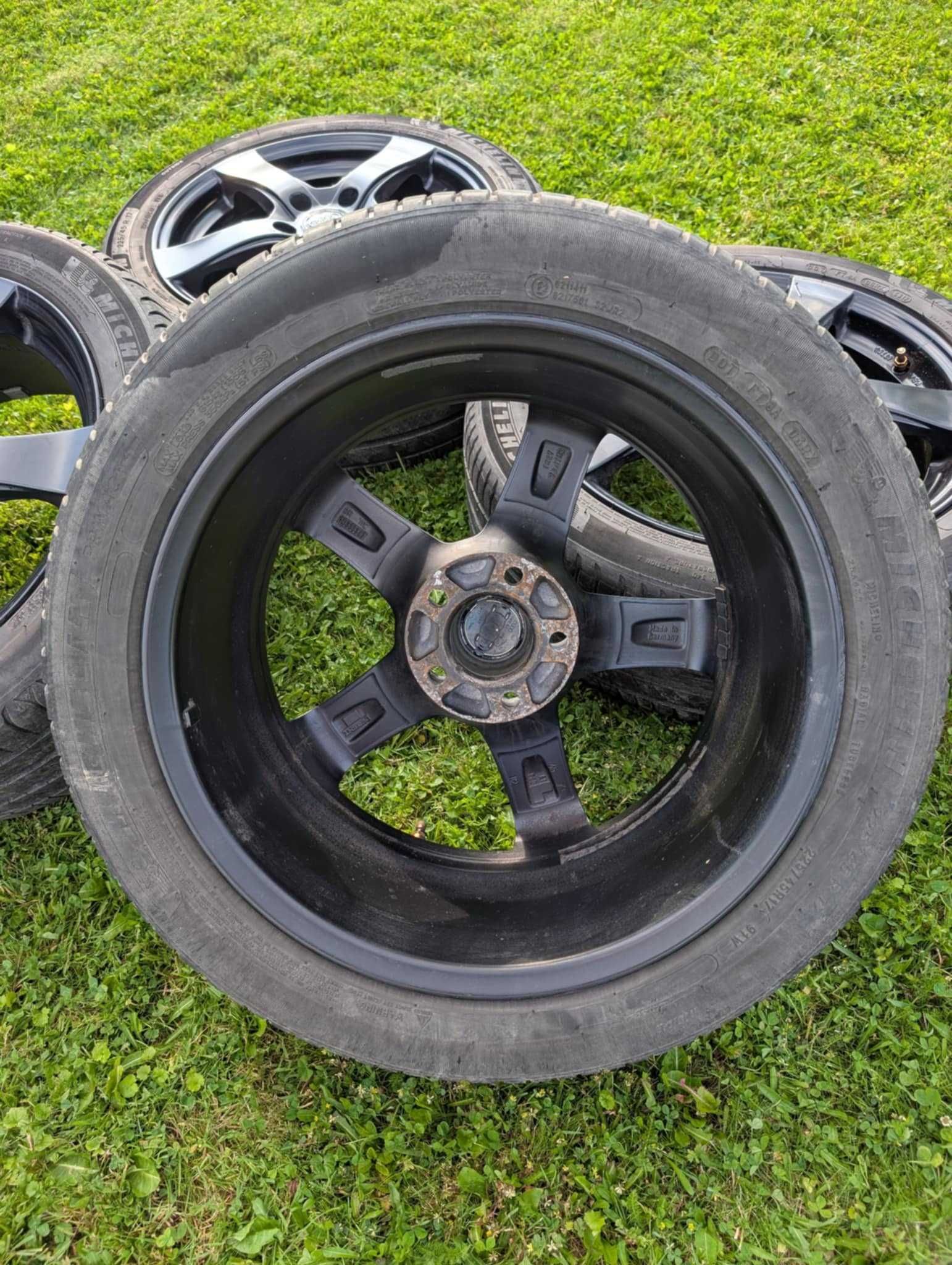 Koła, alufelgi czarne 17” Audi A3 Skoda Volkswagen Michelin