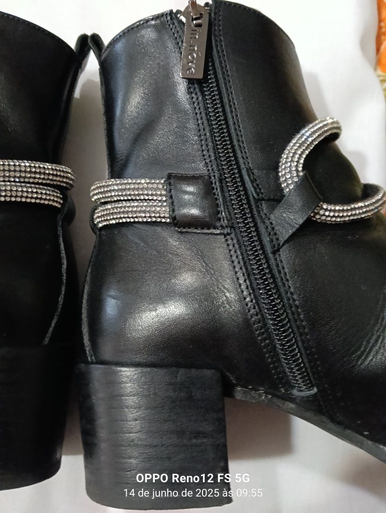 Botas originais da IN.NOVE