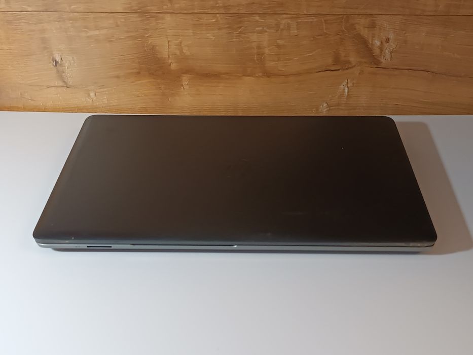 Ігровий HP 17.5" HD/Core i5/8 ОЗП/SSD+HDD/2 gb video
