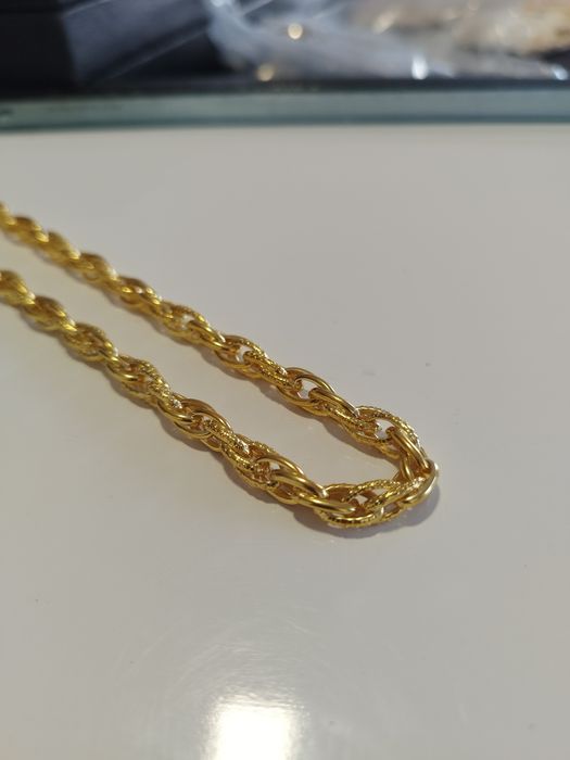 Fio dourado em prata 925
