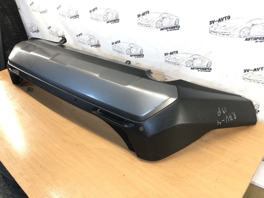 Бампер задний Toyota Rav-4 Rav4 задній 2019-2023 52159-42230