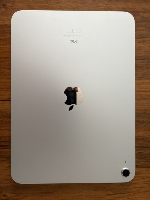 iPad 10th generation Wi-Fi (com garantia)