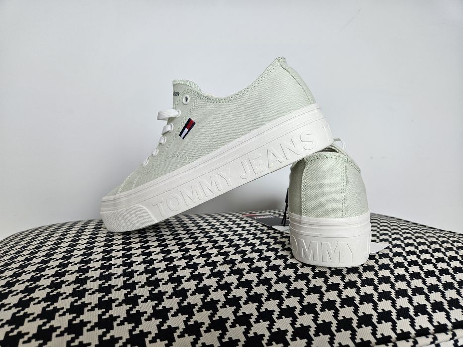 Tommy Jeans Flatform nowe trampki r.38