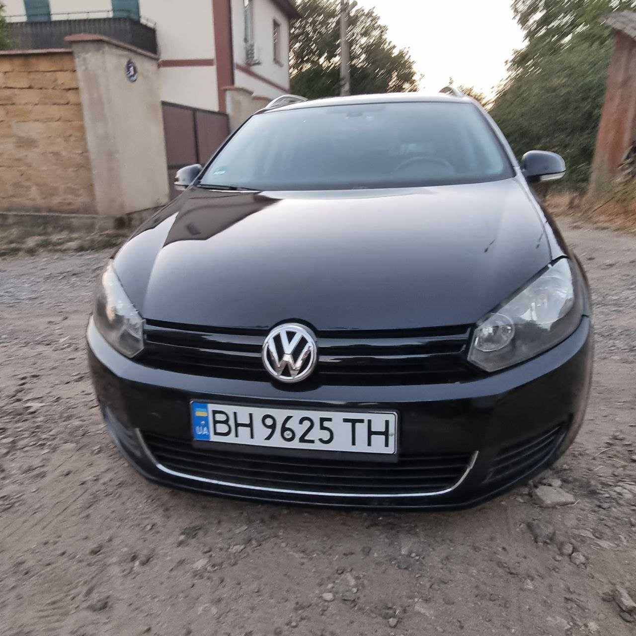 гольф6  2011 Г 1.6 бенз автомат  в отл сост