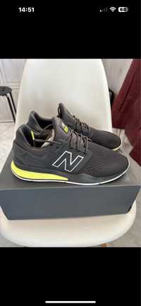 Tenis New Balance 43