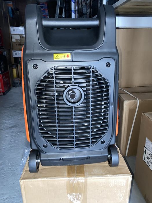 Генератор інверторний Husqvarna FRGG3500iE - 4 кВт - електростартер