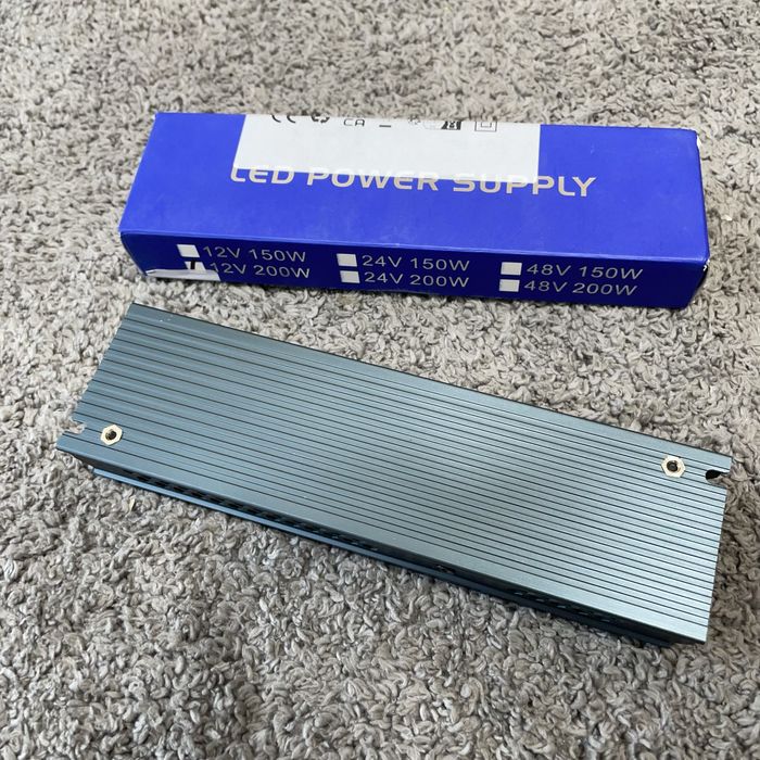 Sterownik zasilacza LED transformator 200W-12V IP20 (2)