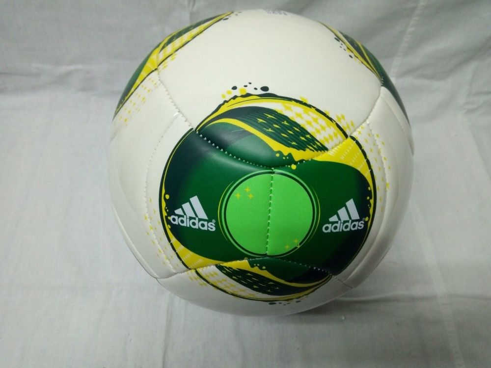 Мяч футбольний adidas