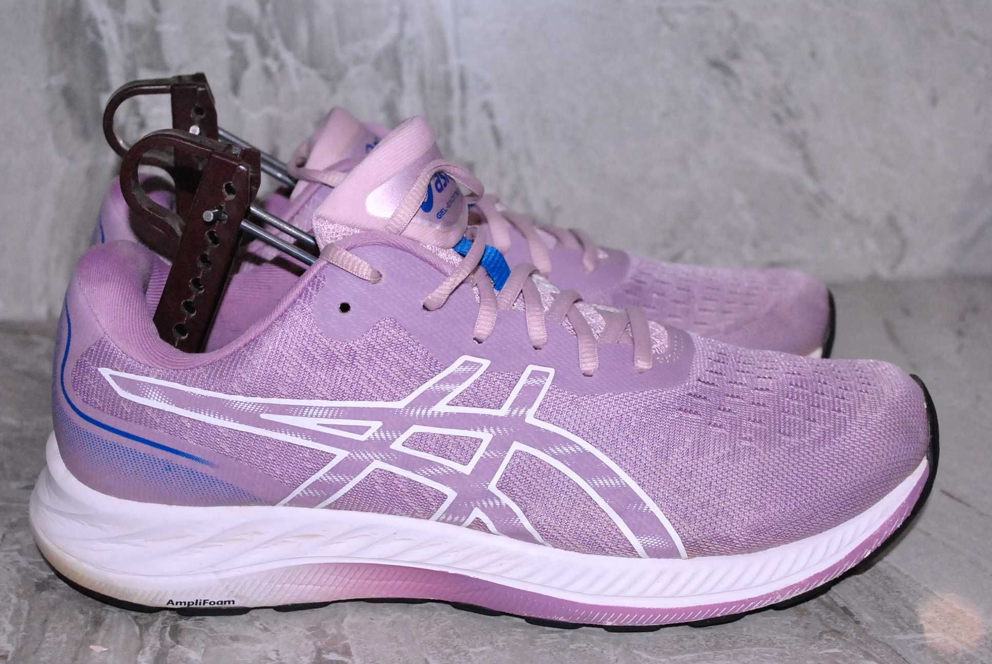 кроссовки asics 42 размер на девочку