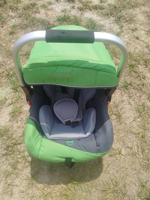 Nosidełko, fotelik samochodowy Coneco