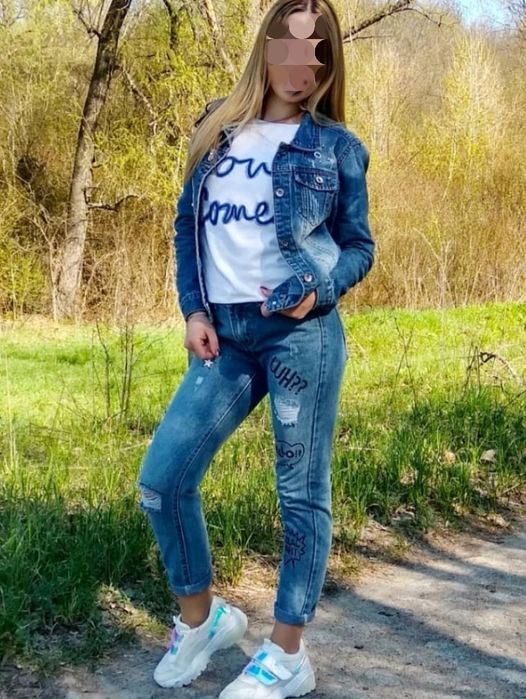 Джинси МОМ голубі з написами