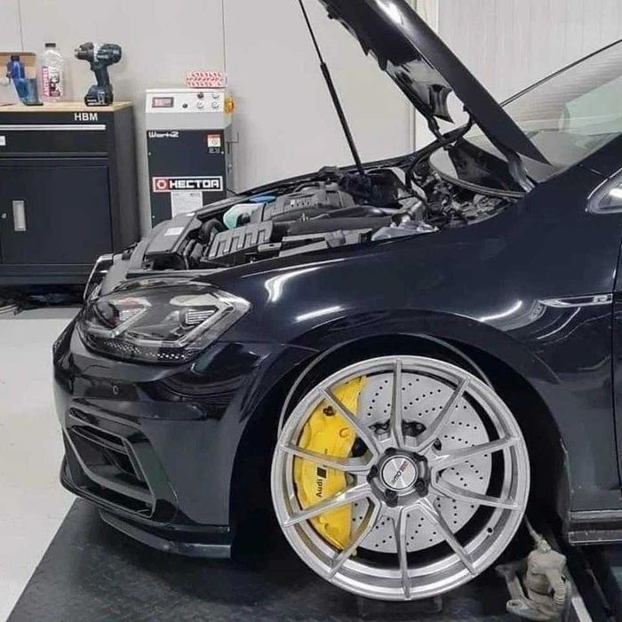 Jantes MOTEC ULTRALIGHT 17" a 19"