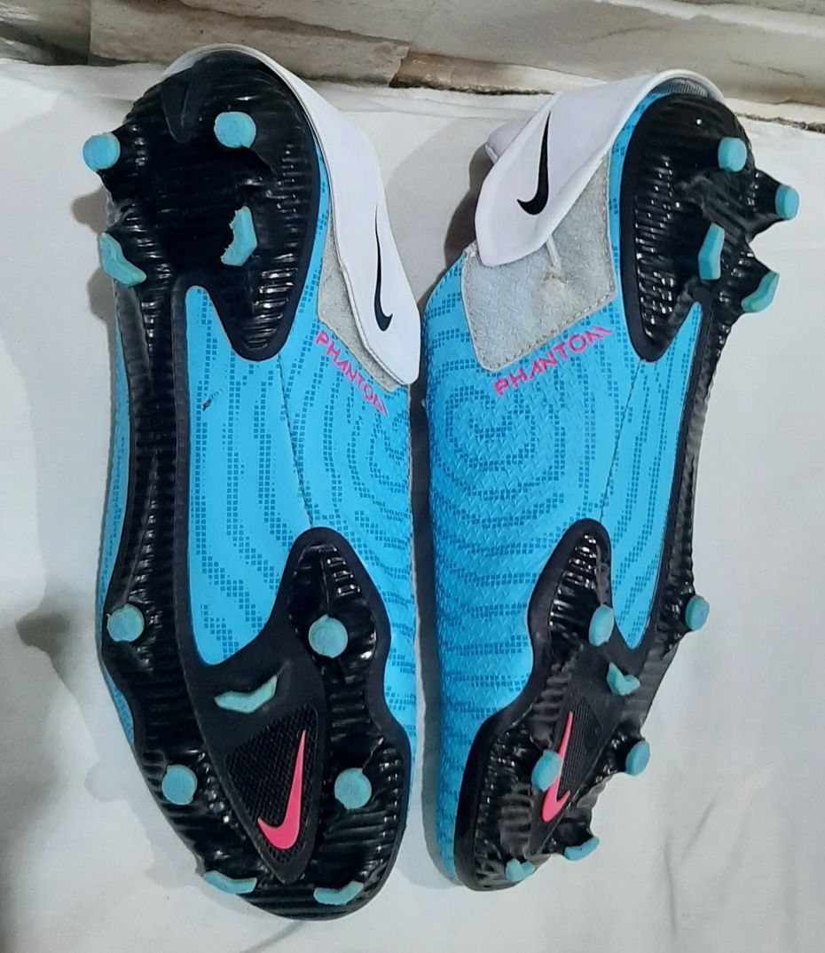 Buty korki Nike Phantom GT2 Academy MG DH638-446