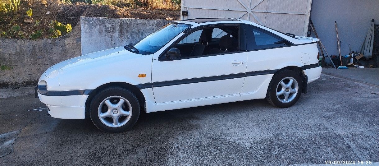 Nissan 100nx 1992