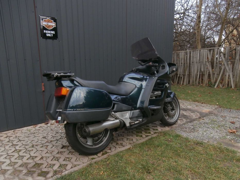 honda st 1100 pan european