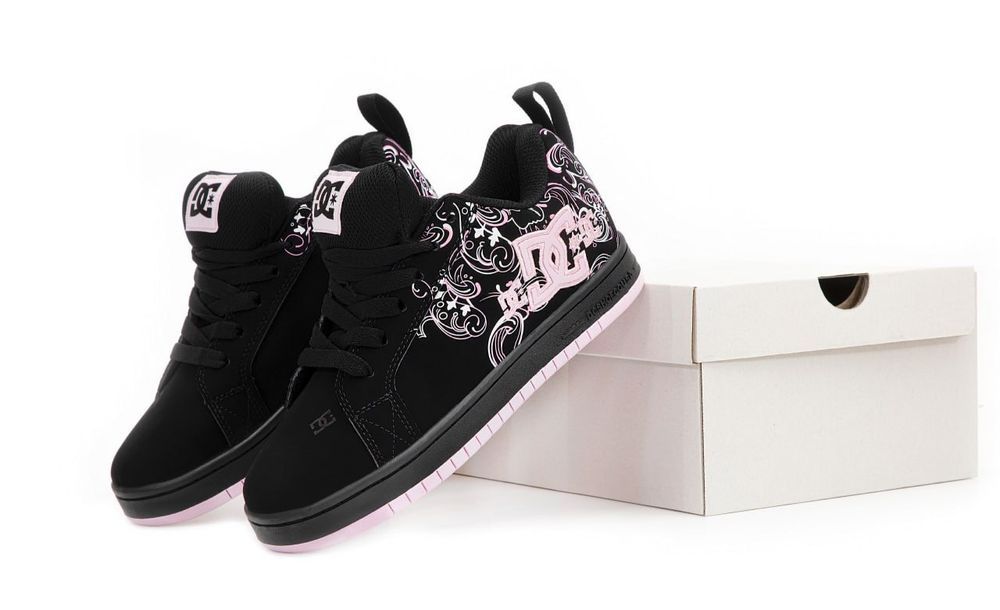 Кеди жіночі DC Shoes Court Graffik Black Pink Кеды женские