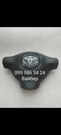 Подушка безопасности безпеки руля airbag Toyota Yaris Тойота Ярис