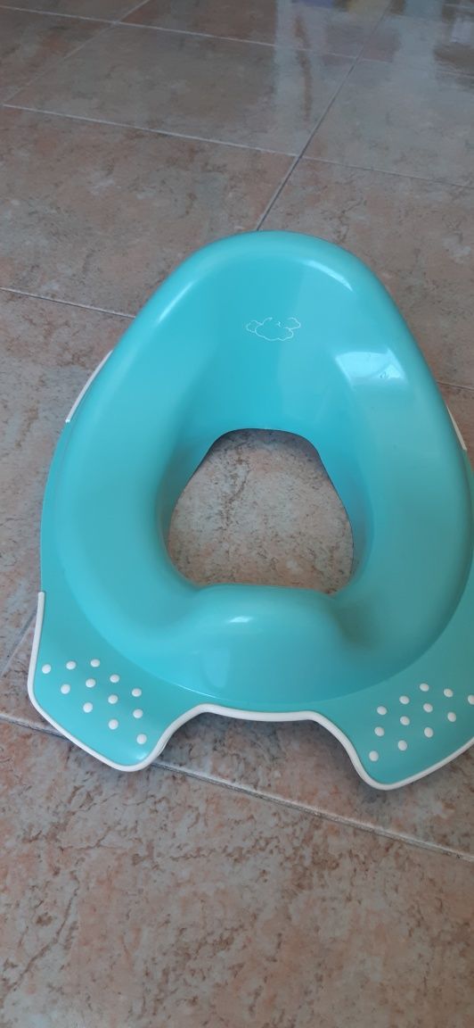 Redutor sanita para bebés
