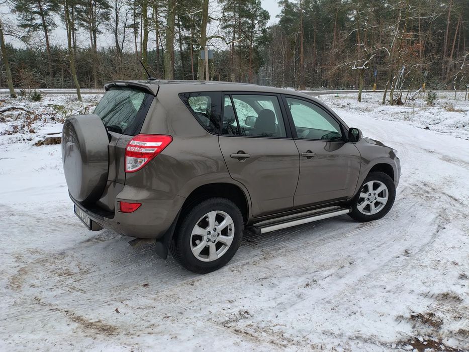Toyota RAV4 Krajowy 90 tyś przebiegu 4X4