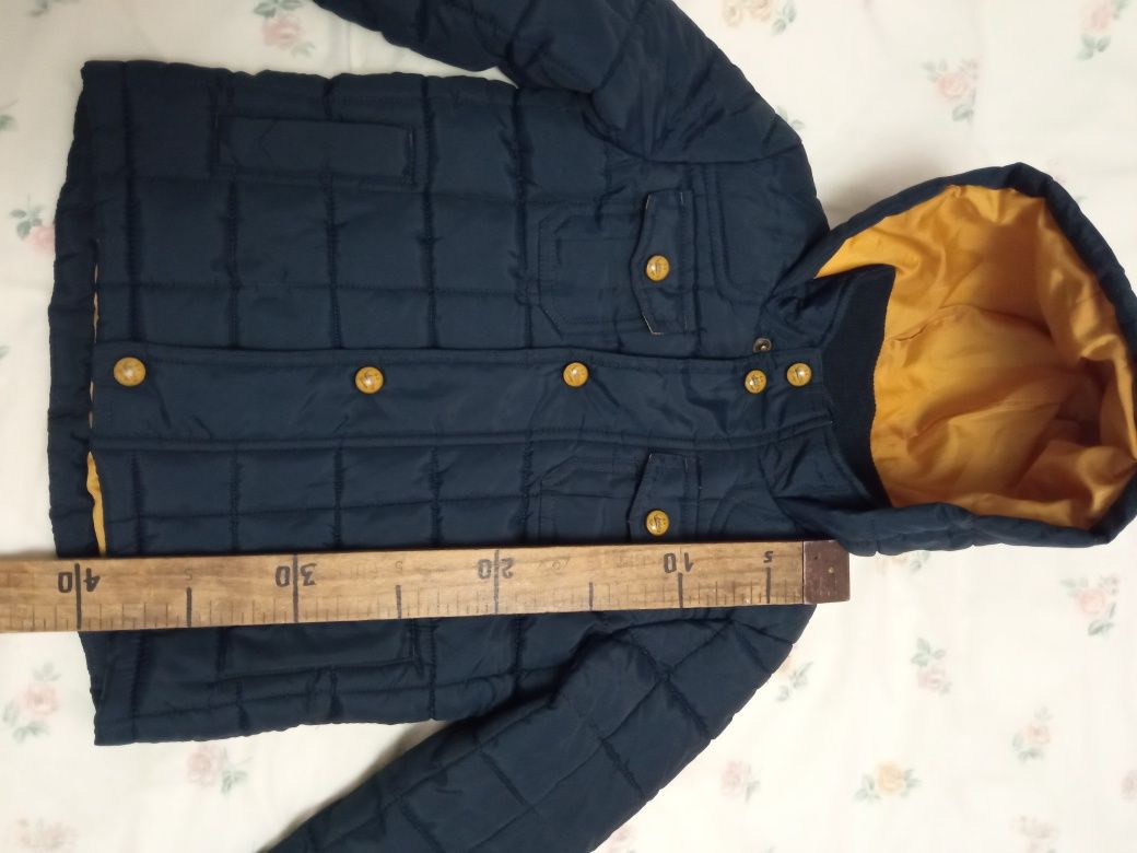 Куртка на мальчика 2-3 года осень -весна в идеале