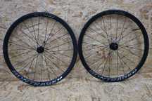 Rodas disco carbono Bontrager Aeolus Elite 35mm