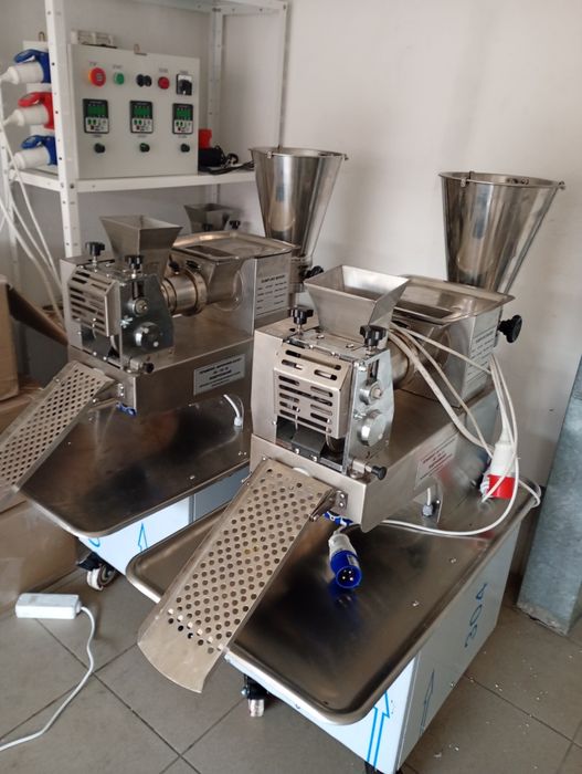 Pierogarka. Maszyna do pierogów, uszek JGL 120-5C