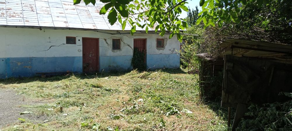 Продам будинок торг присутній