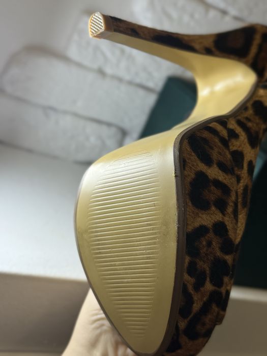 Босоножки леопардовые