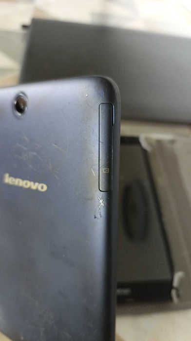 Планшет Lenovo 7