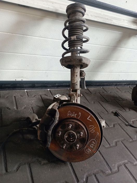 OPEL ASTRA J IV 4 1.4T ZWROTNICA LEWA WAHACZ KOPYTO