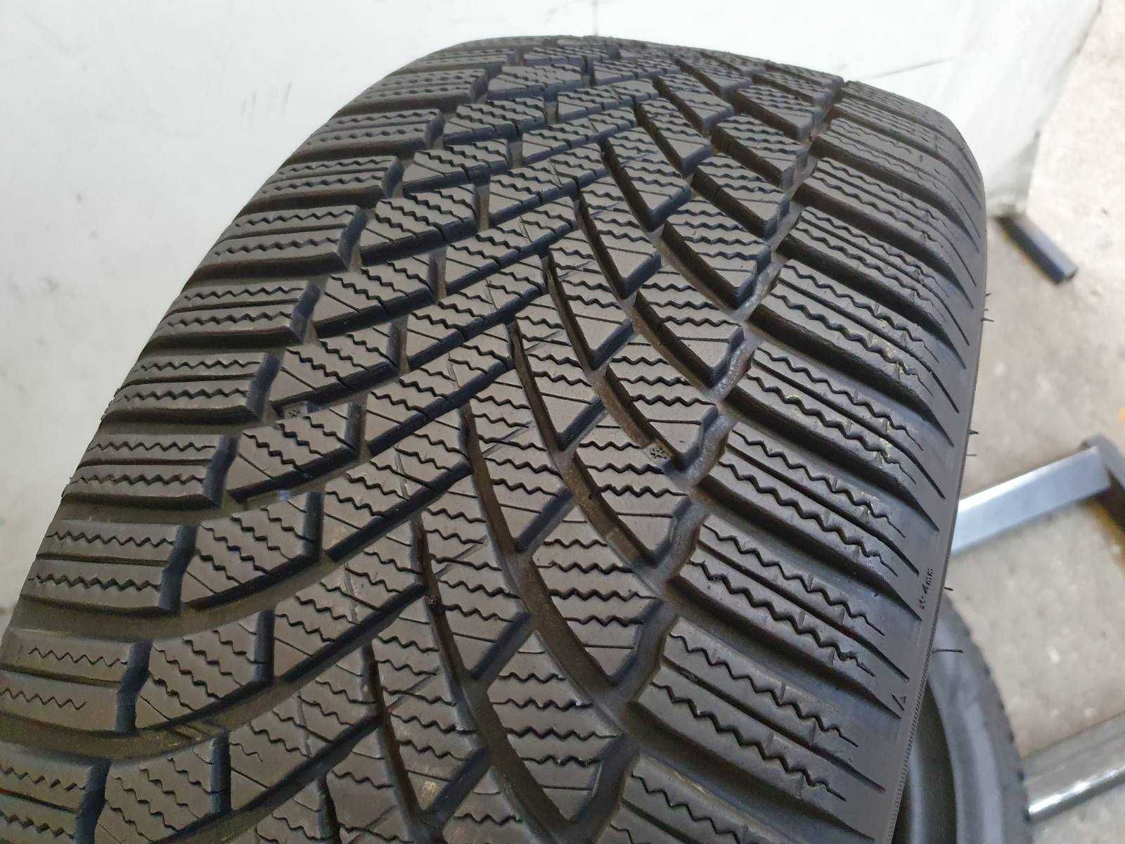 2x Bridgestone Blizzak LM005  225/45r17   7,5mm