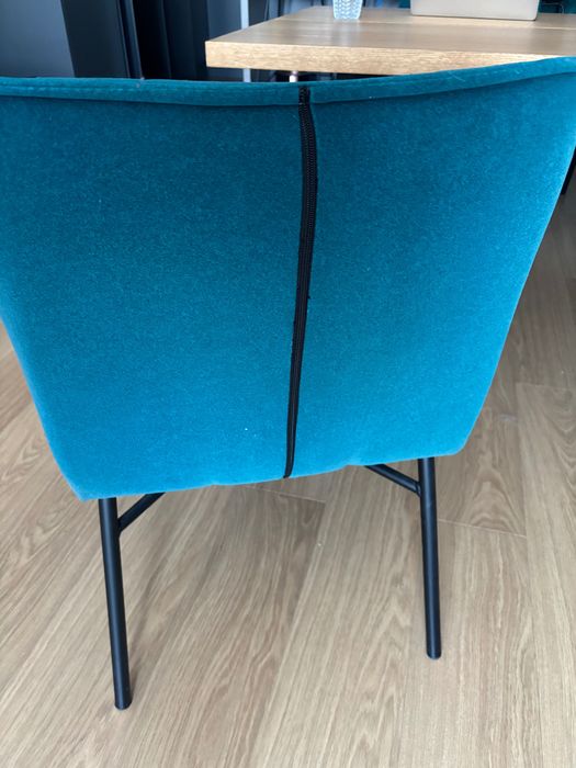 6 krzeseł Piemont z Agata Meble – wygodne, tapicerowane (turkusowe)