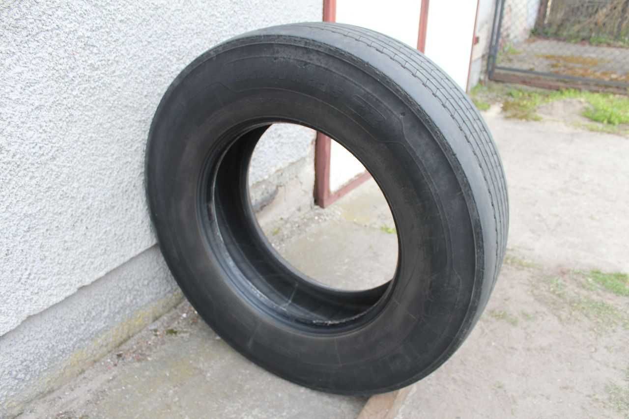 1x Michelin X Multi Z 315/70R22,5 315 70R22,5 8 mm 2020r.