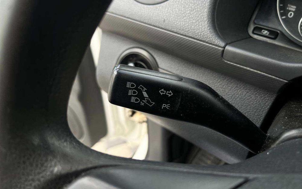 Volkswagen Caddy 2011