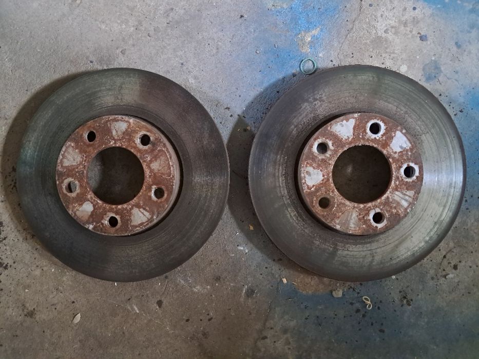 Тормозной диск передний для  Mazda 3 bk  03-09