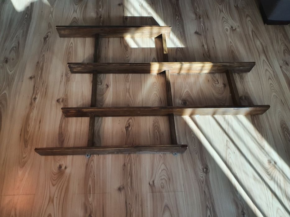 Szafka ścienna /kuchenna/ na zabawki /