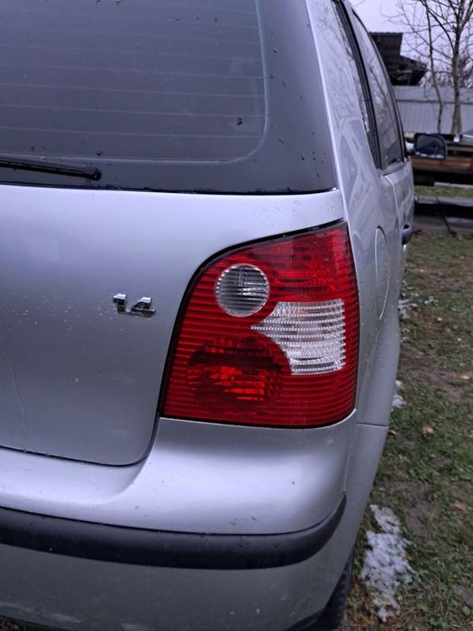 Кришка багажника volksvagen polo
