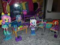My Little Pony Equestria Girls Szkoła i Stołówka gratis