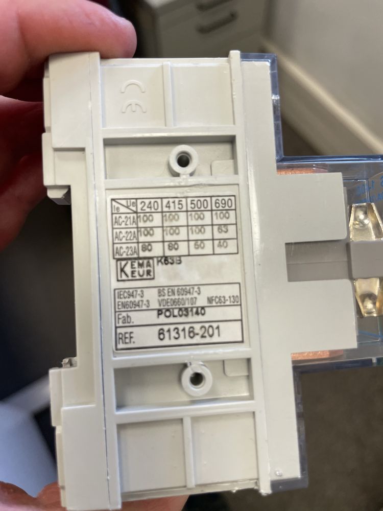 Rozłącznik izolacyjny 3P 100A 4P 160A z widoczną przerwą