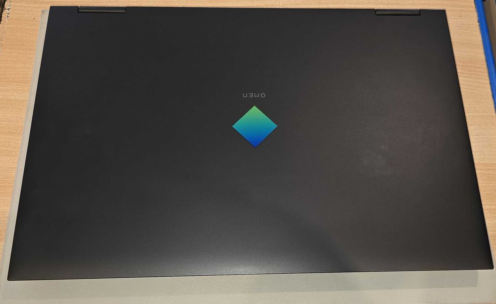 Laptop do gier HP OMEN 17-ck0213nw  i7  32GB SSD 1TB  RTX3070 Win 11
