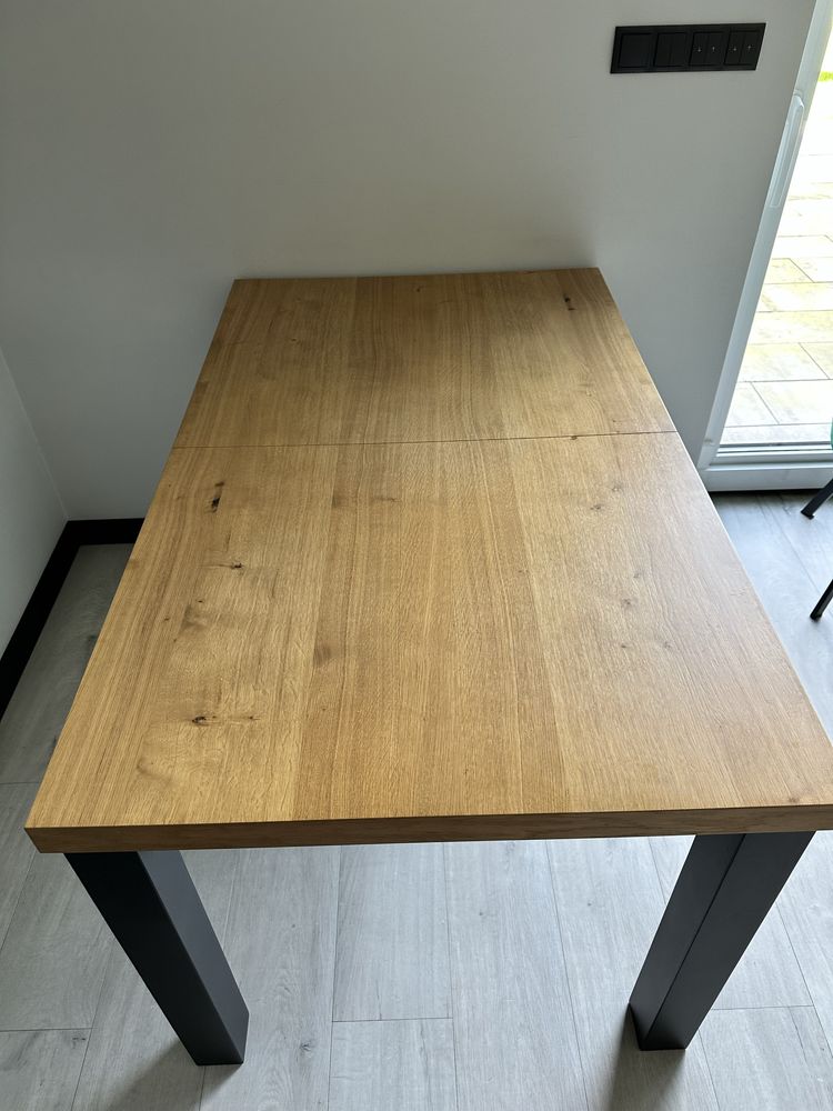 Stół rozkladany duży