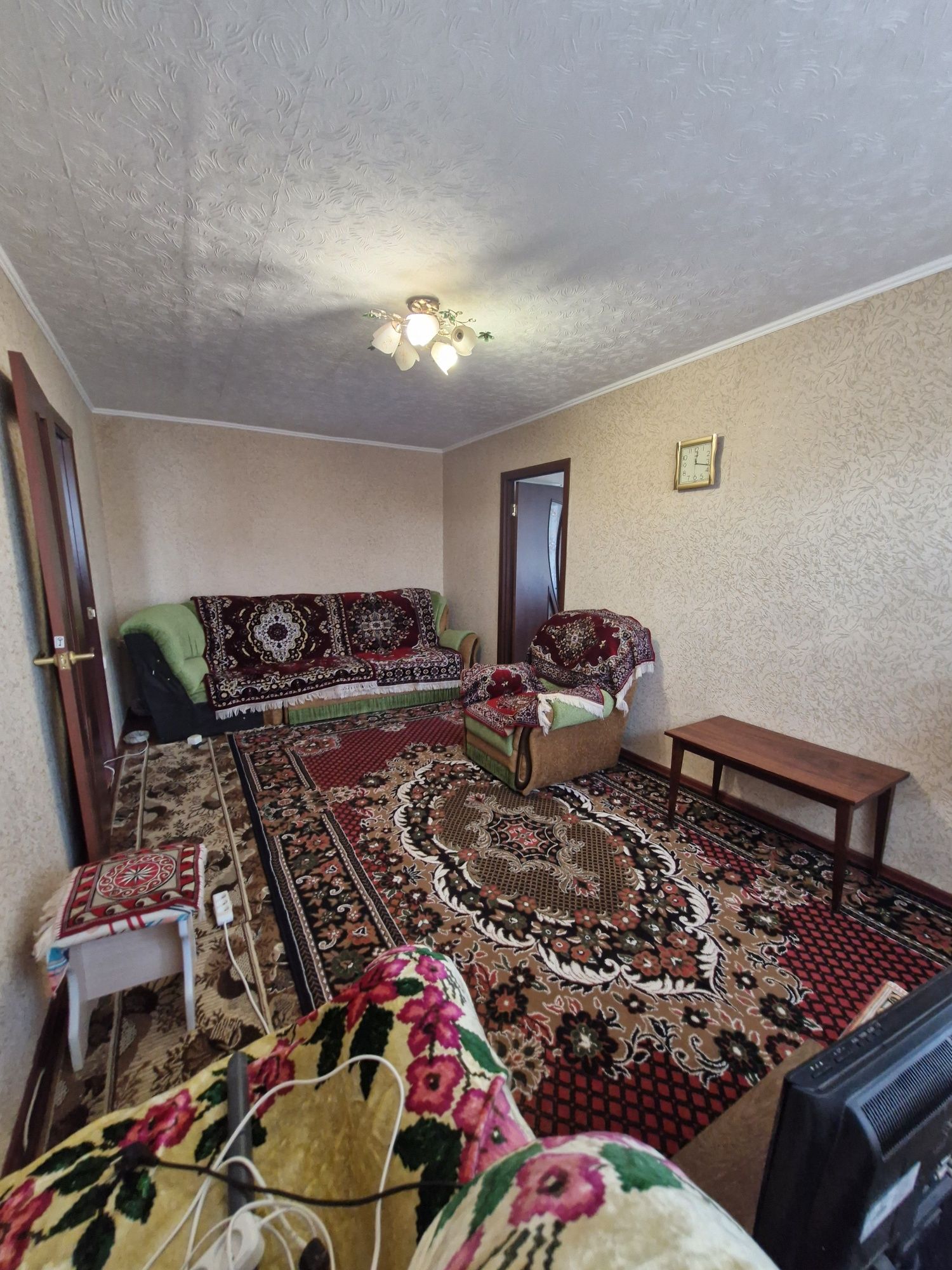 Сдаётся 2к квартира в центре.